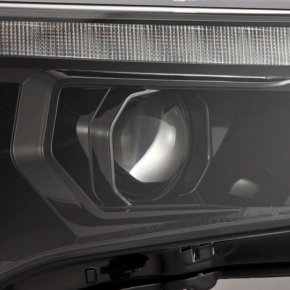 14-24 Toyota 4Runner MK II LUXX-Series LED Projector Headlights Alpha-Black