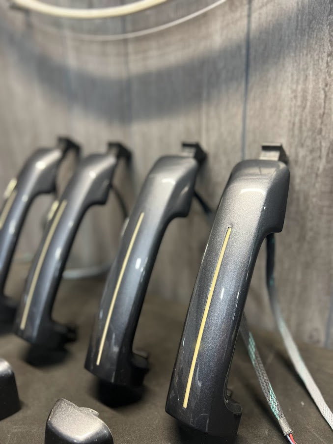 2007-2021 TOYOTA TUNDRA SWITCHBACK LED DOOR HANDLES