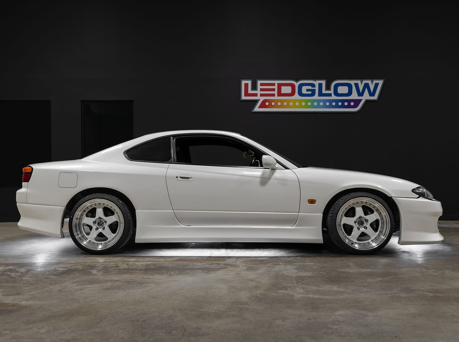 White LED Flexible Slimline Car Underbody Lighting Kit