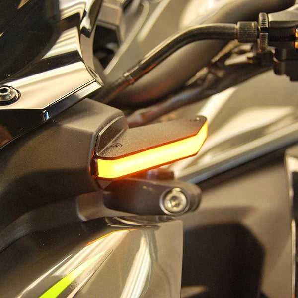 Kawasaki Z900 Front Turn Signals (2017 - 2023)