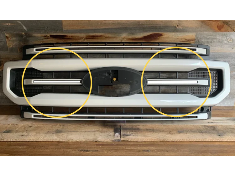 2020-2022 Ford F-250/F-350/F-450/F-550 Center LED Grille Light Kit – Set of 2 Bars