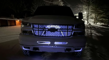 Customs Unlimited Grille Accent Lighting