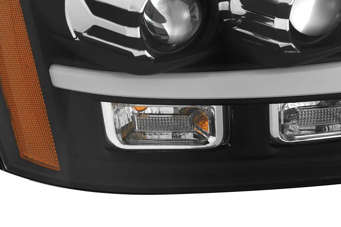 07-14 Chevrolet Tahoe/Suburban/07-13 Avalanche LUXX-Series LED Projector Headlights Black (ETA late Oct)