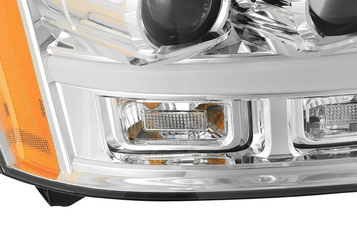 07-14 Chevrolet Tahoe/Suburban/07-13 Avalanche LUXX-Series LED Projector Headlights Chrome