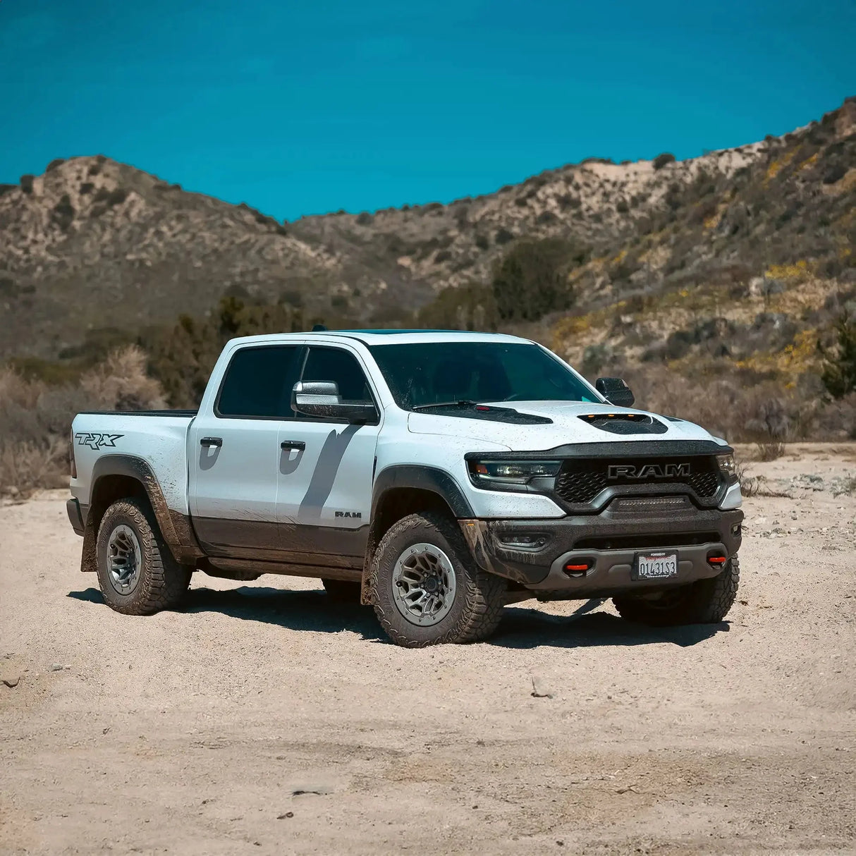 2019-2025 RAM REBEL/TRX/RHO FRONT BUMPER FLUSH LED LIGHT BAR