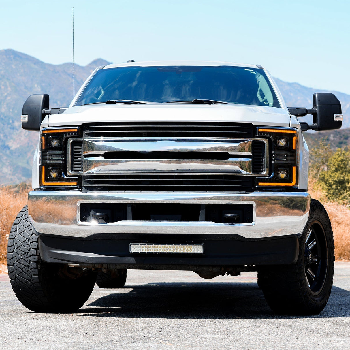17-19 Ford Super Duty MKII LUXX-Series LED Projector Headlights Black