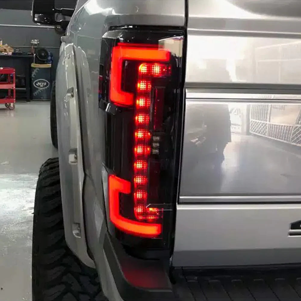 Ford Super Duty 20-22 F-250 F-350 F-450 F-550 (Replaces OEM Halogen) Tail Lights OLED in Red