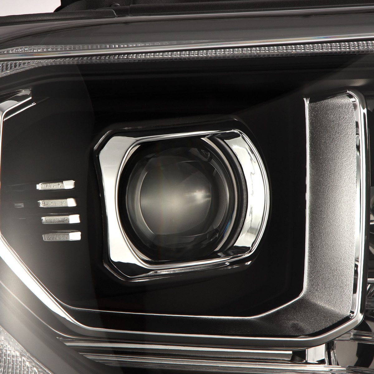 14-21 Toyota Tundra MK II LUXX-Series LED Projector Headlights Black