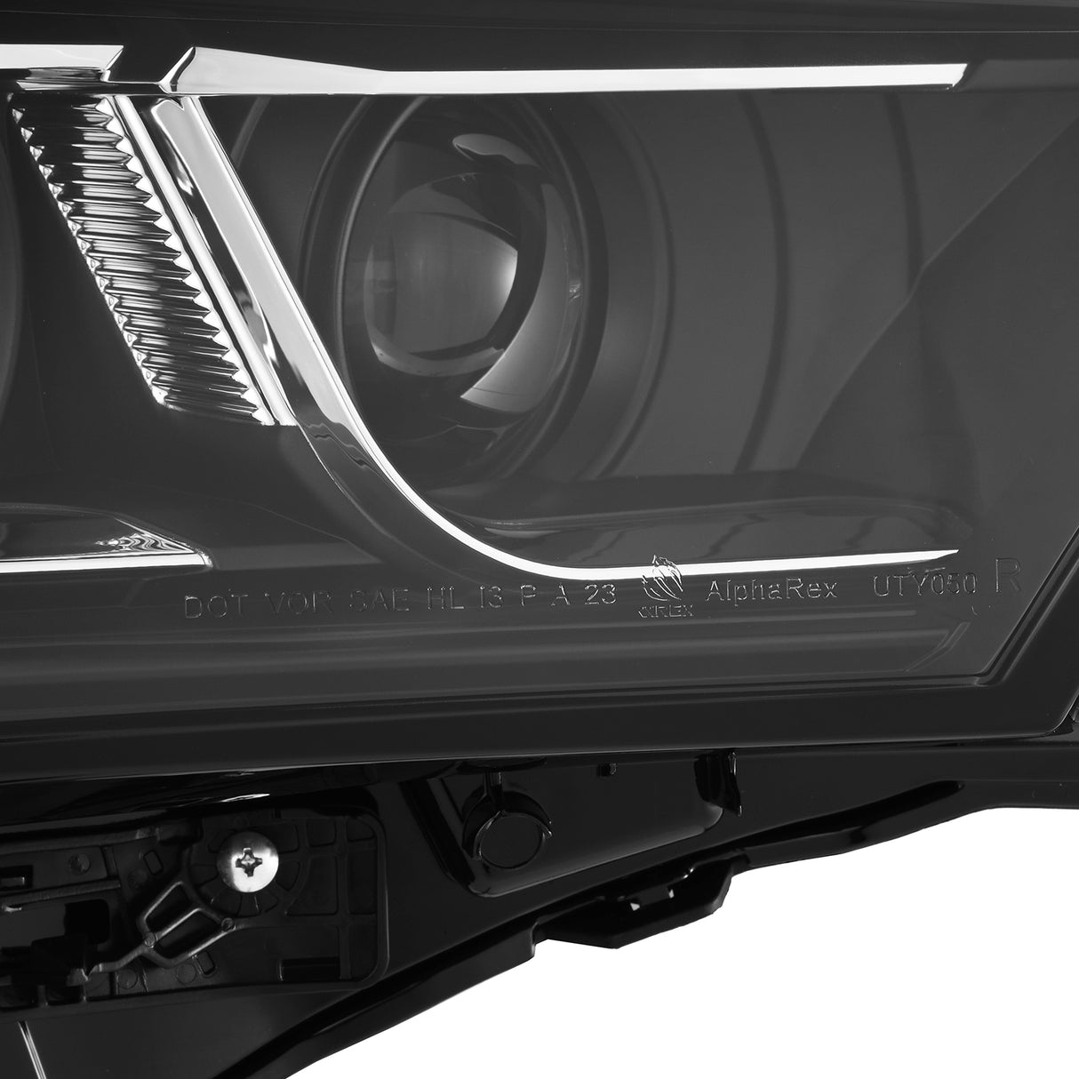 22-24 Toyota Tundra/Sequoia LUXX-Series LED Projector Headlights Black