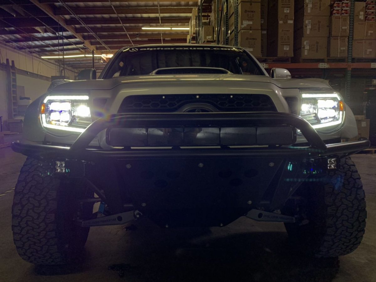 05-11 Toyota Tacoma NOVA-Series LED Projector Headlights Chrome