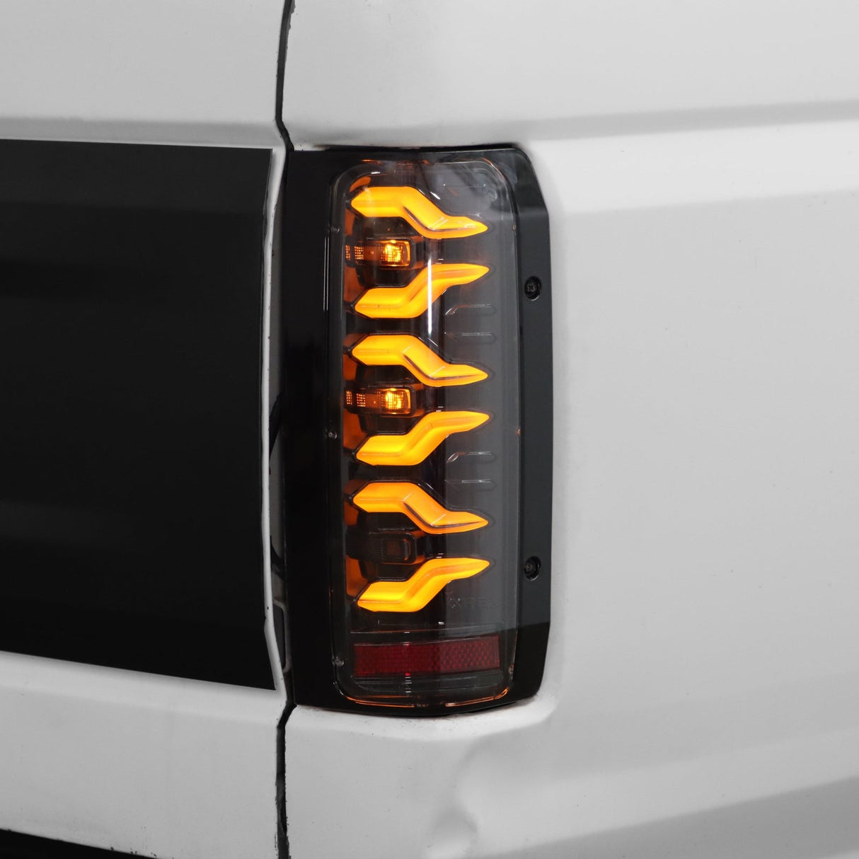 87-96 Ford F-Series/Bronco LUXX-Series LED Tail Lights Black Red