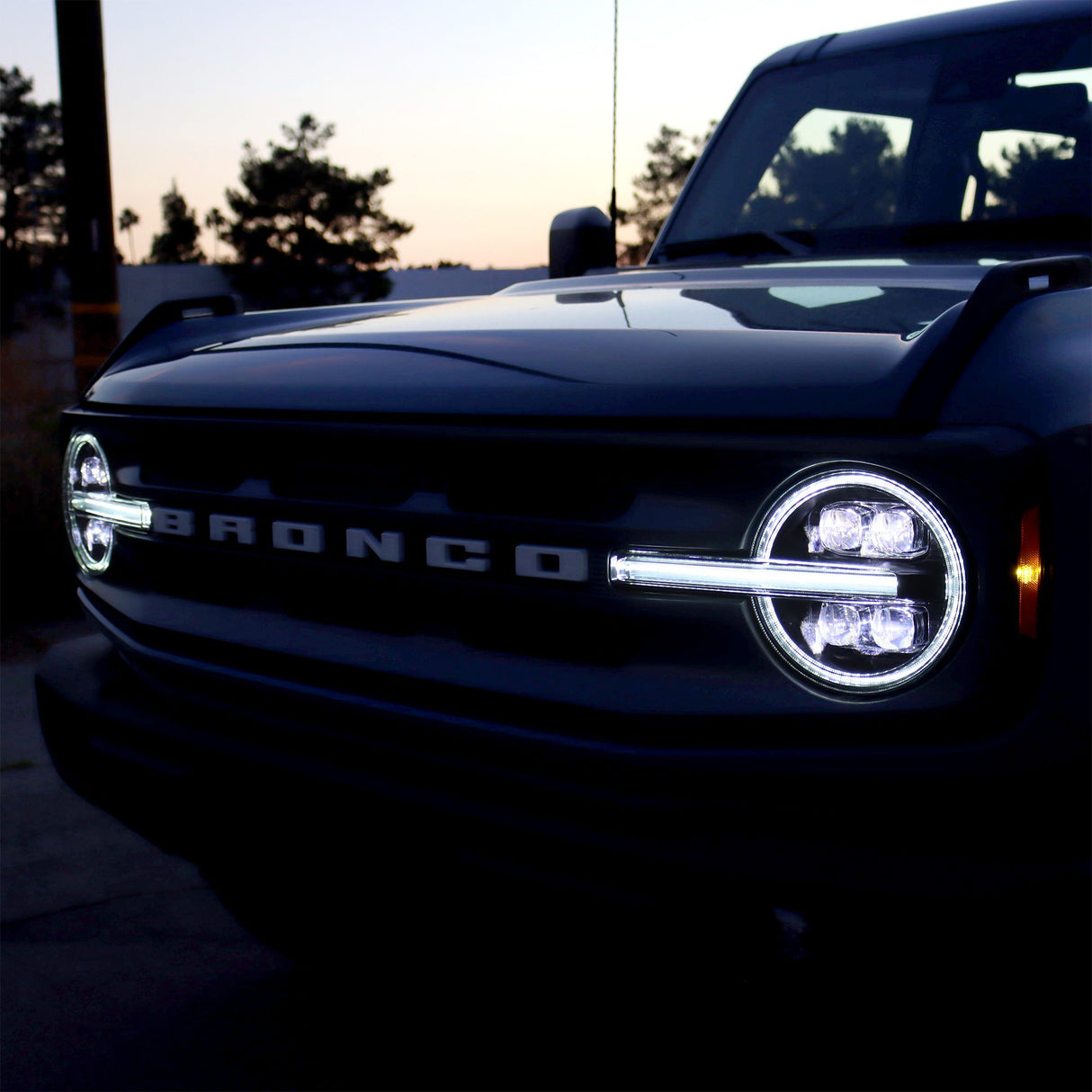 21-24 Ford Bronco /22-24 Ford Bronco Raptor NOVA-Series LED Projector Headlights Alpha-black