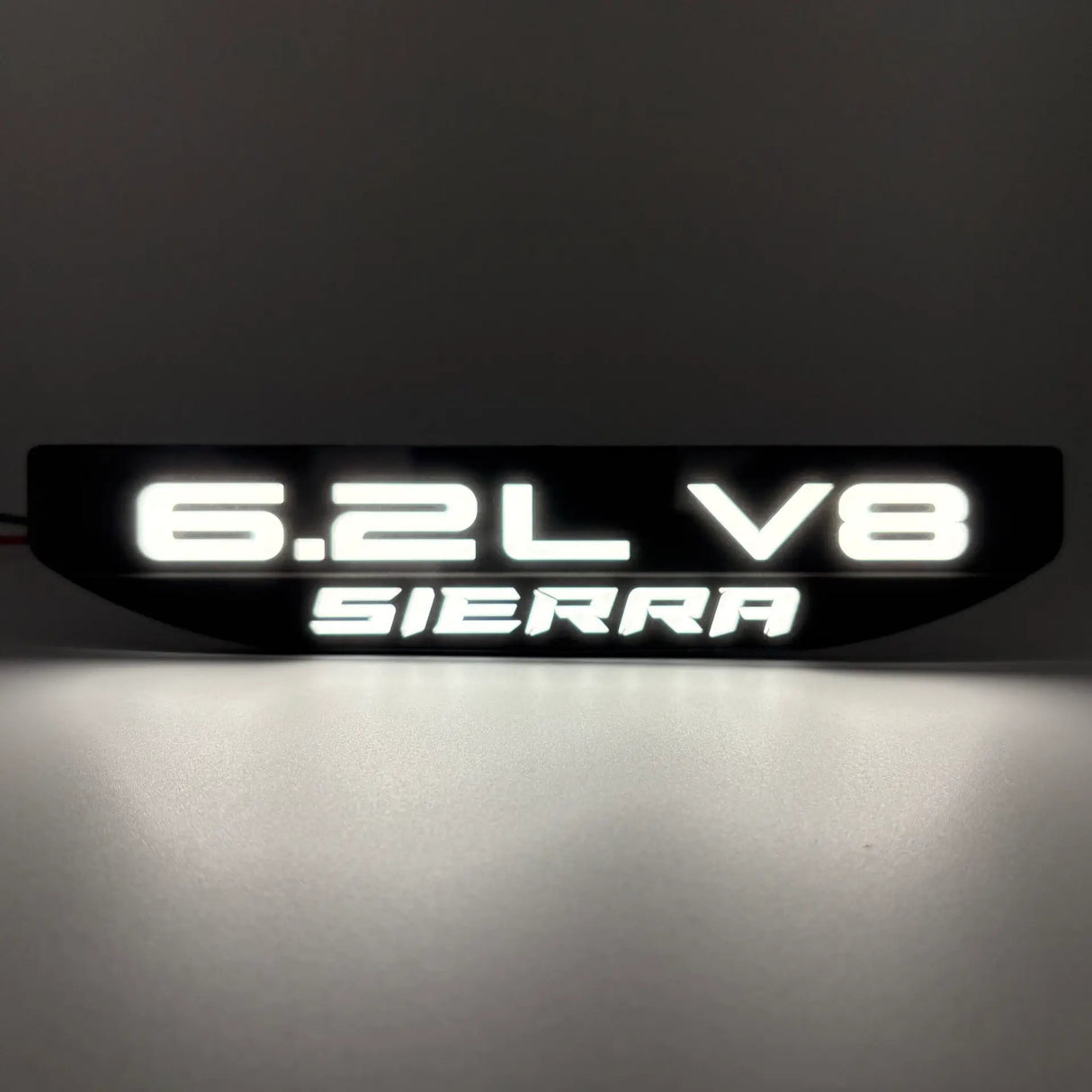 2019-2026 GMC Sierra 1500 Illuminated Fender Badge