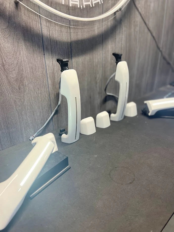 2007-2021 TOYOTA TUNDRA SWITCHBACK LED DOOR HANDLES