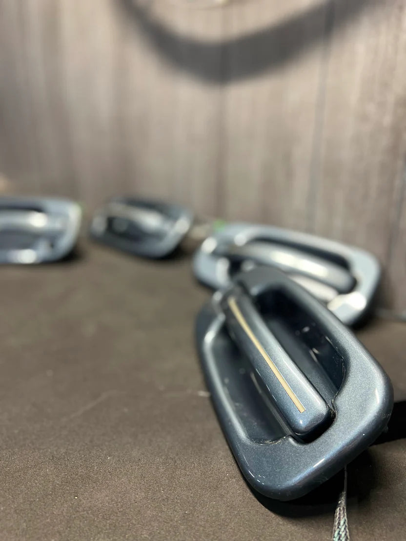 1999-07 GM SWITCHBACK DOOR HANDLES
