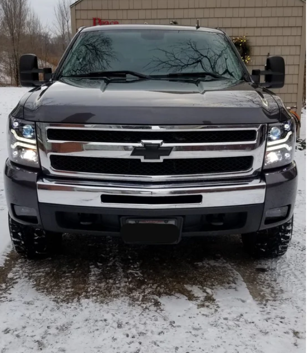 Chevrolet Silverado 07-14 (2nd GEN 3500 Dually) Projector Headlights OLED Halos DRL Smoked/Black