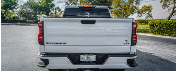 Chevrolet Silverado 2500/3500 20-23 (Replaces OEM LED) Tail Lights OLED Clear