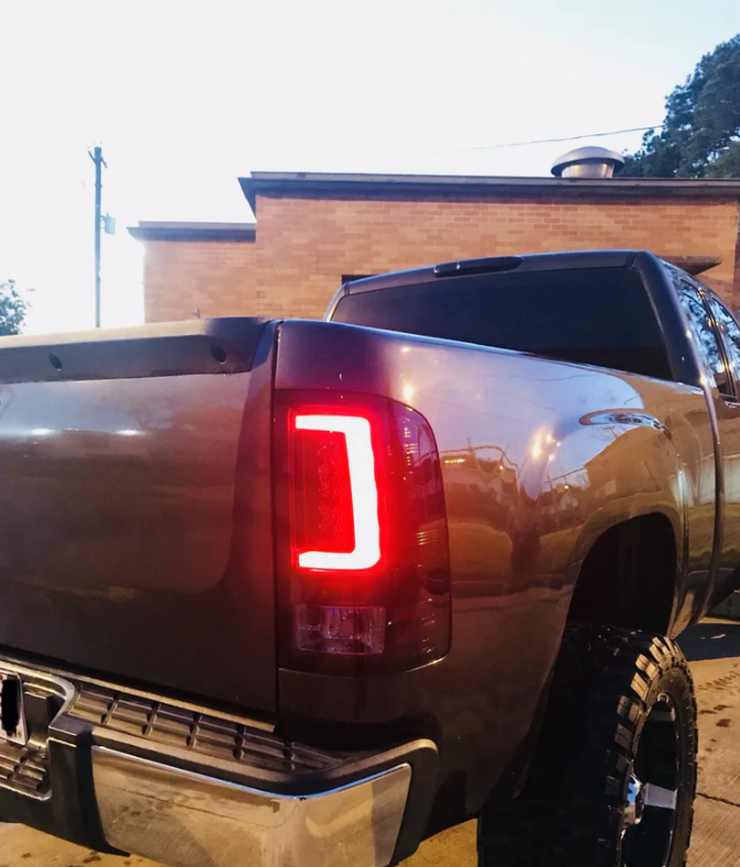 GMC Sierra 07-13 Tail Lights OLED in Smoked