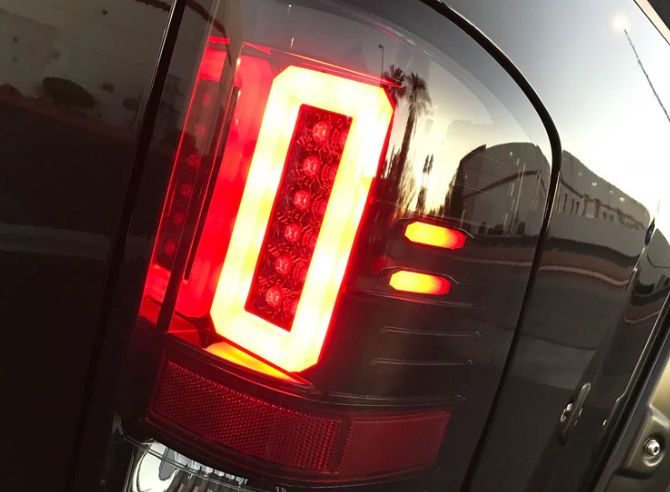 GMC Sierra 1500 16-18 Tail Lights OLED in Clear