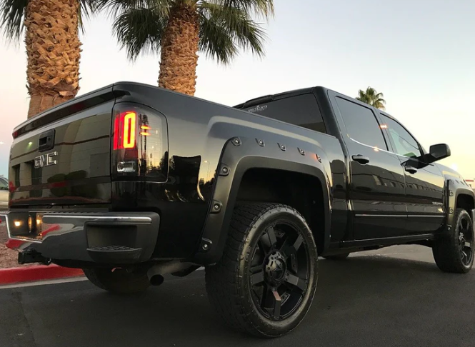 GMC Sierra 1500 16-18 Tail Lights OLED in Red