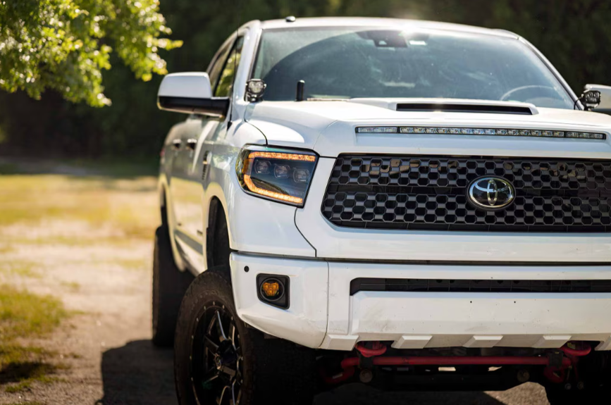 Toyota Tundra (14-21) XB LED Headlights (Amber DRL)