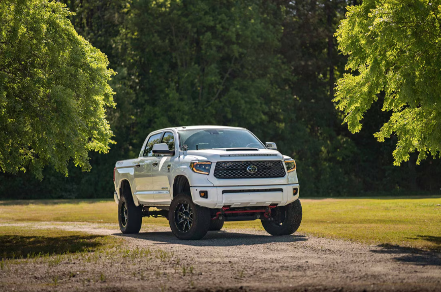 Toyota Tundra (14-21) XB LED Headlights (Amber DRL)