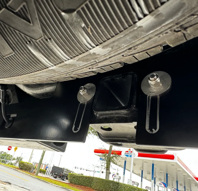 2020-2026 GM 1500 HITCH BAR