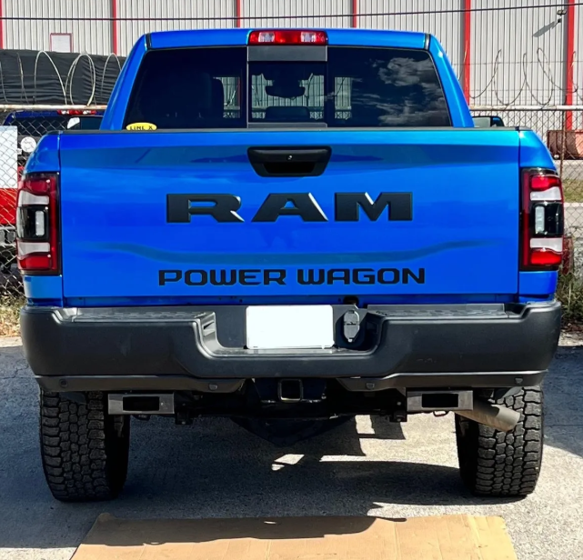 2019-2025 RAM 3500 HITCH BARS ™