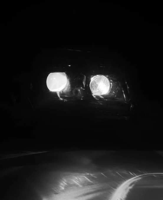 03-09 Toyota 4Runner LUXX-Series LED Projector Headlights Alpha-Black